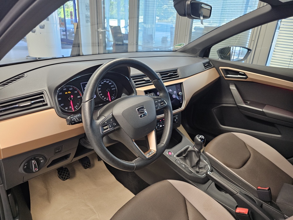 Seat Ibiza  bei Hoffmann Automobile in Wolfsburg kaufen und sofort mitnehmen - Bild 13