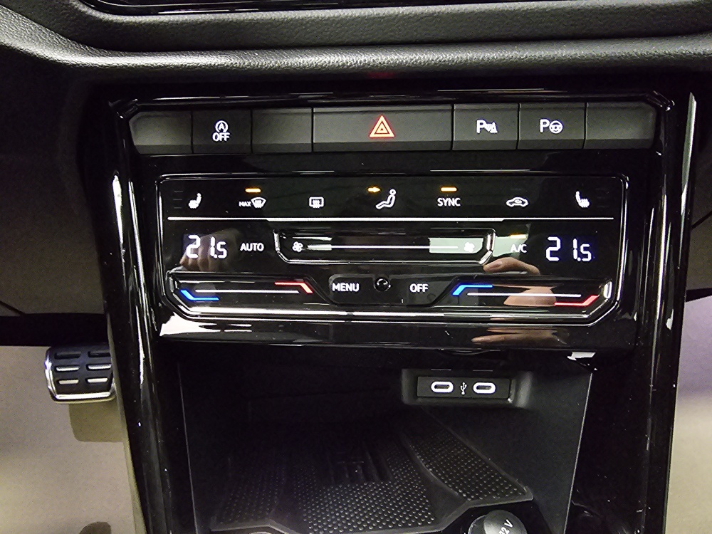 VW T-Roc  bei Hoffmann Automobile in Wolfsburg kaufen und sofort mitnehmen - Bild 11