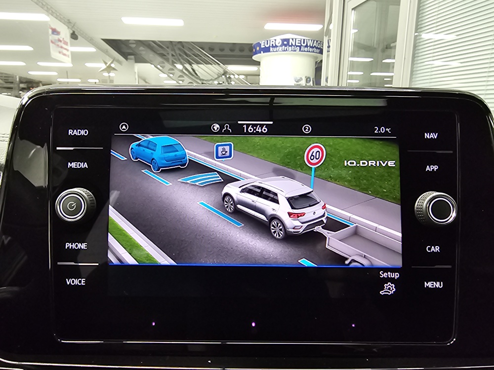 VW T-Roc  bei Hoffmann Automobile in Wolfsburg kaufen und sofort mitnehmen - Bild 15