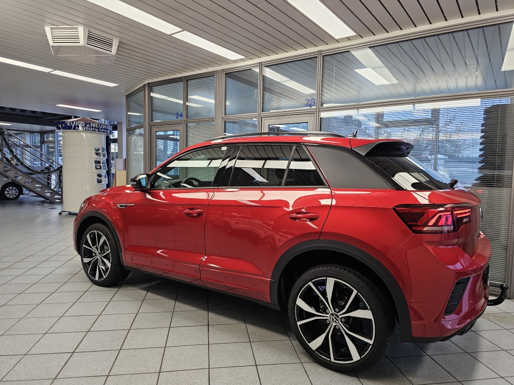 VW T-Roc bei Hoffmann Automobile in Wolfsburg kaufen und sofort mitnehmen - Bild 30