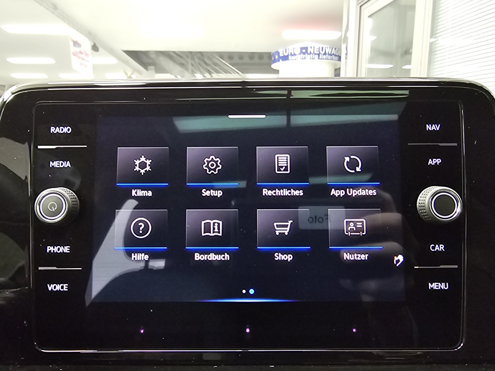 VW T-Roc  bei Hoffmann Automobile in Wolfsburg kaufen und sofort mitnehmen - Bild 13