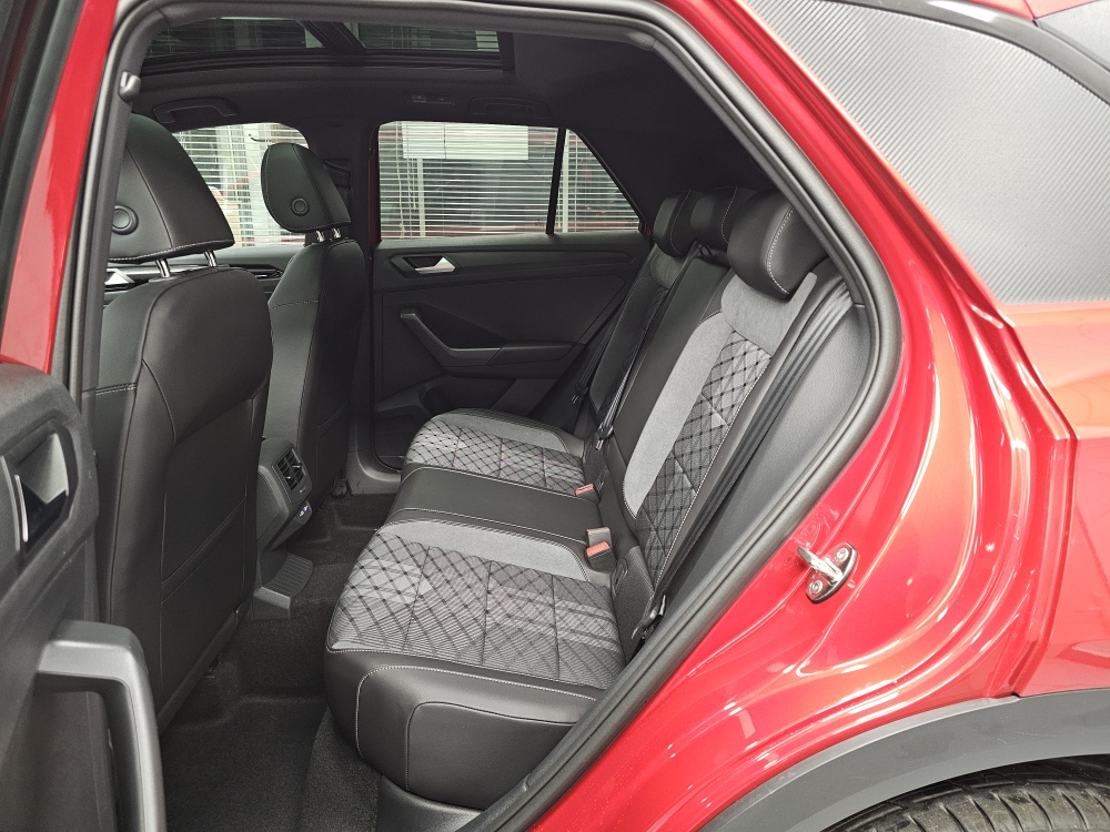 VW T-Roc  bei Hoffmann Automobile in Wolfsburg kaufen und sofort mitnehmen - Bild 6