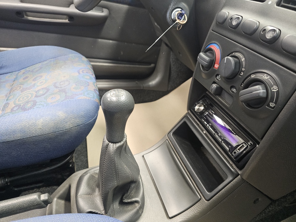 Fiat Punto Cabrio  bei Hoffmann Automobile in Wolfsburg kaufen und sofort mitnehmen - Bild 6