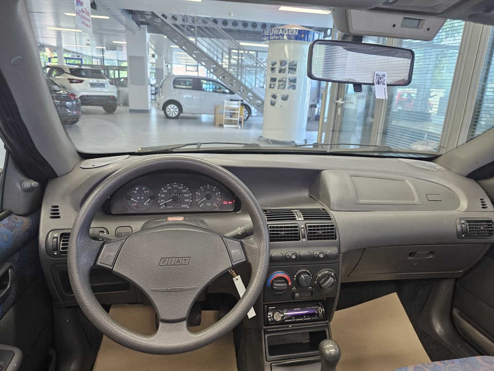 Fiat Punto Cabrio  bei Hoffmann Automobile in Wolfsburg kaufen und sofort mitnehmen - Bild 8