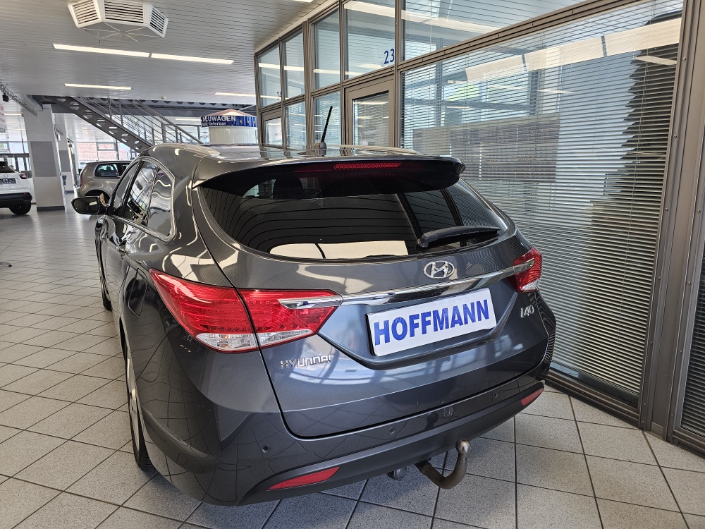 Hyundai i40 Kombi  bei Hoffmann Automobile in Wolfsburg kaufen und sofort mitnehmen - Bild 4