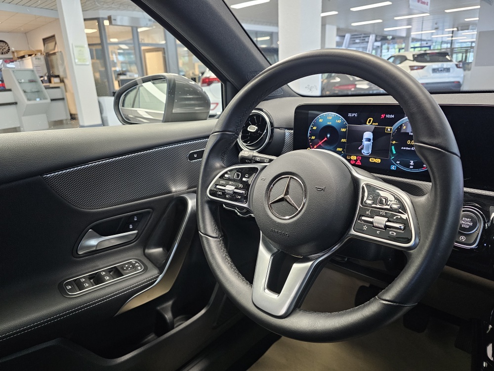 Mercedes-Benz A 200  bei Hoffmann Automobile in Wolfsburg kaufen und sofort mitnehmen - Bild 16