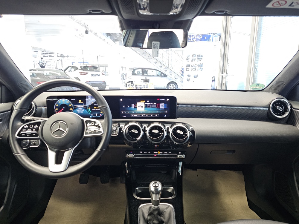 Mercedes-Benz A 200  bei Hoffmann Automobile in Wolfsburg kaufen und sofort mitnehmen - Bild 6