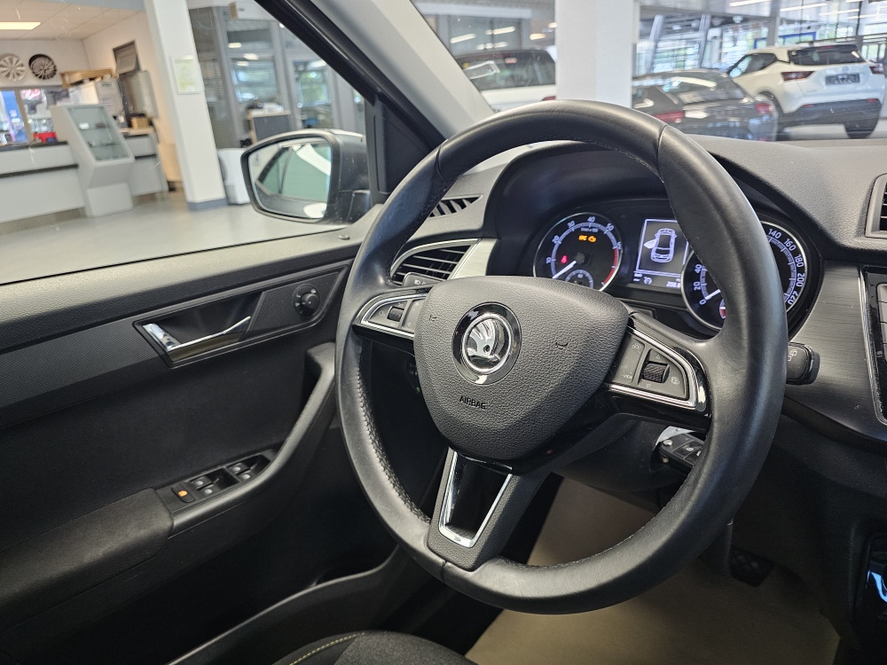 Skoda Fabia  bei Hoffmann Automobile in Wolfsburg kaufen und sofort mitnehmen - Bild 14
