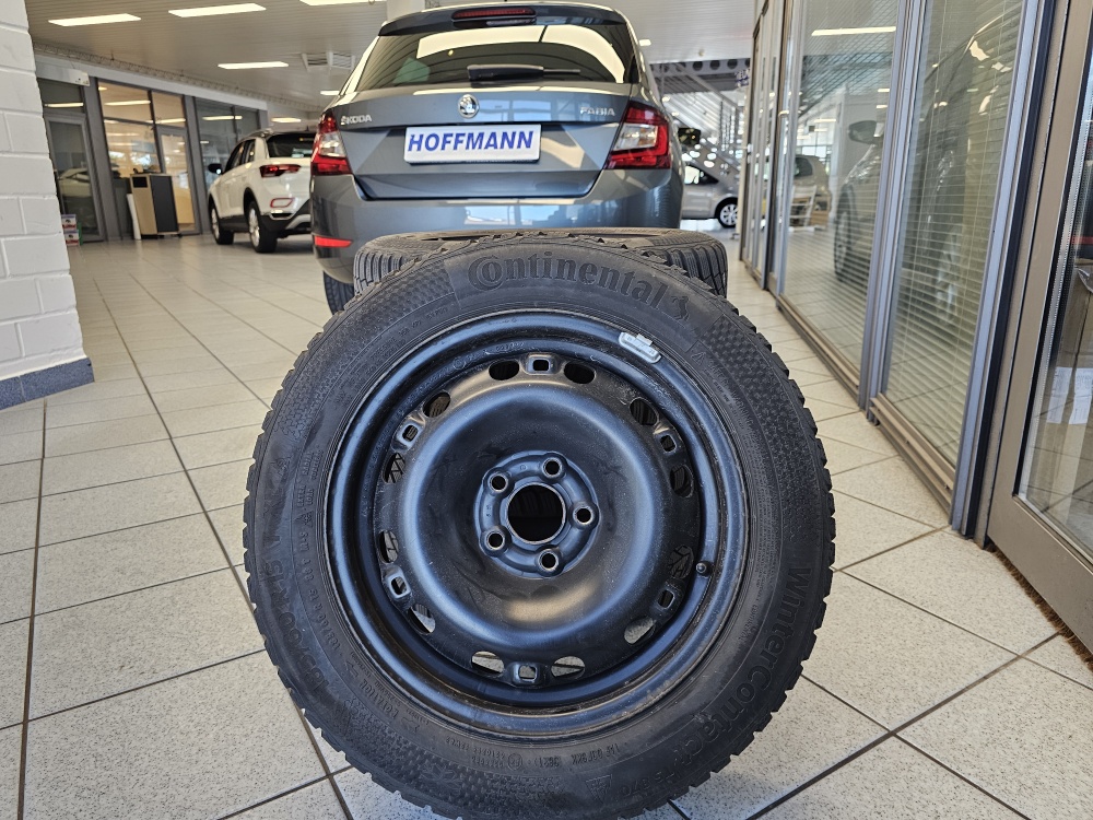Skoda Fabia  bei Hoffmann Automobile in Wolfsburg kaufen und sofort mitnehmen - Bild 3