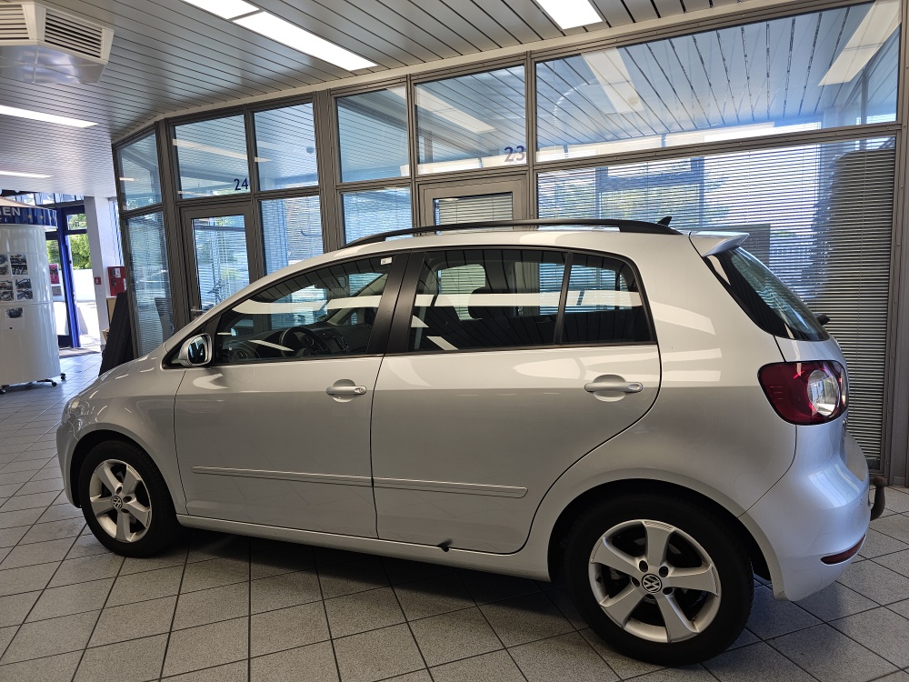 VW Golf Plus  bei Hoffmann Automobile in Wolfsburg kaufen und sofort mitnehmen - Bild 16