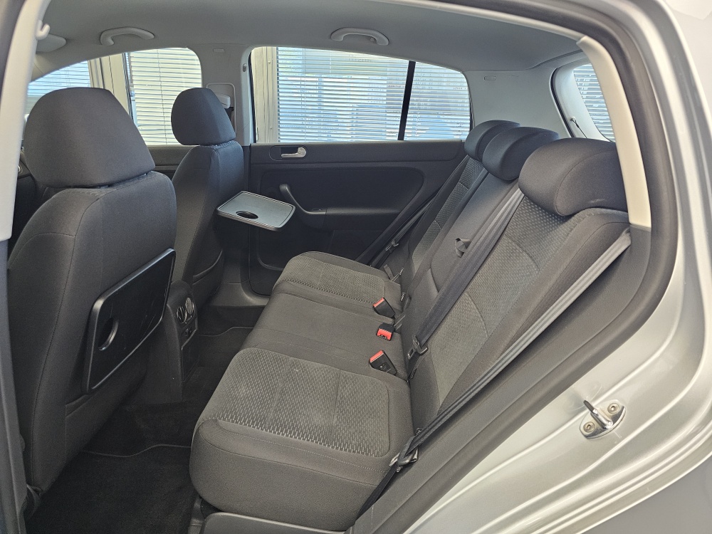 VW Golf Plus  bei Hoffmann Automobile in Wolfsburg kaufen und sofort mitnehmen - Bild 4