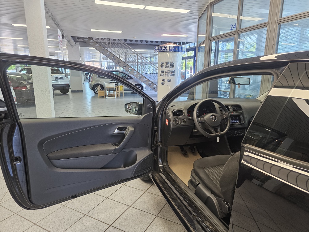 VW Polo  bei Hoffmann Automobile in Wolfsburg kaufen und sofort mitnehmen - Bild 12