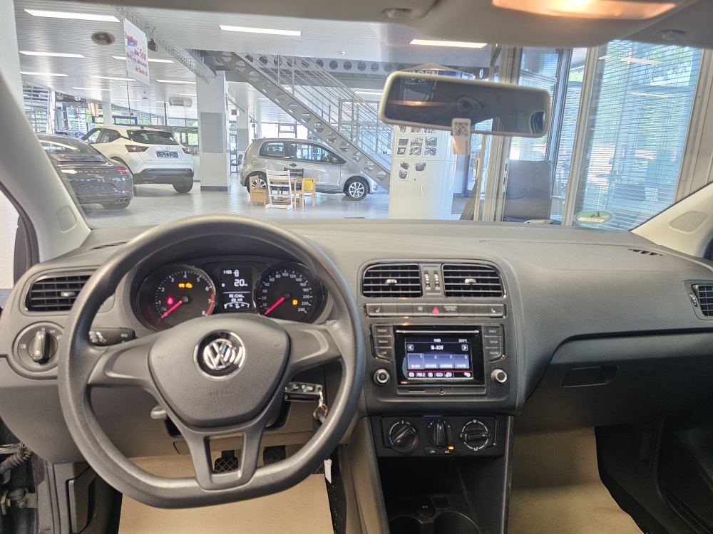 VW Polo  bei Hoffmann Automobile in Wolfsburg kaufen und sofort mitnehmen - Bild 9