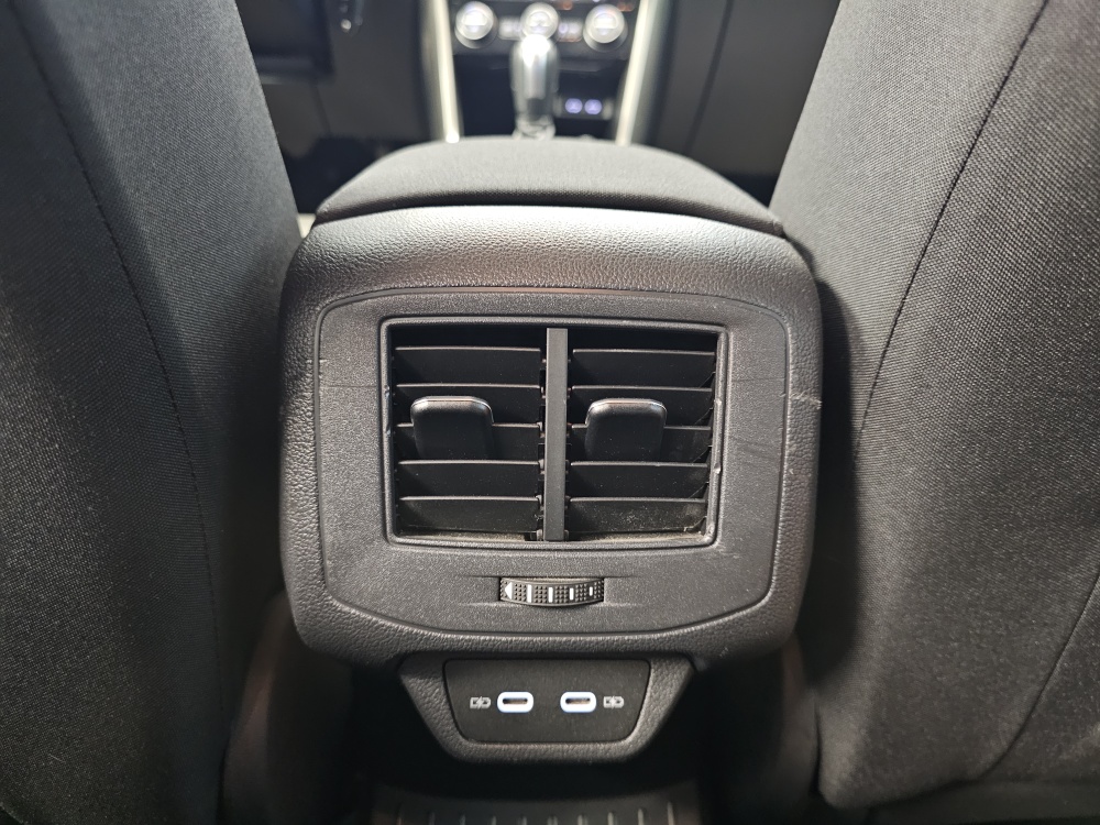 VW T-Roc  bei Hoffmann Automobile in Wolfsburg kaufen und sofort mitnehmen - Bild 6