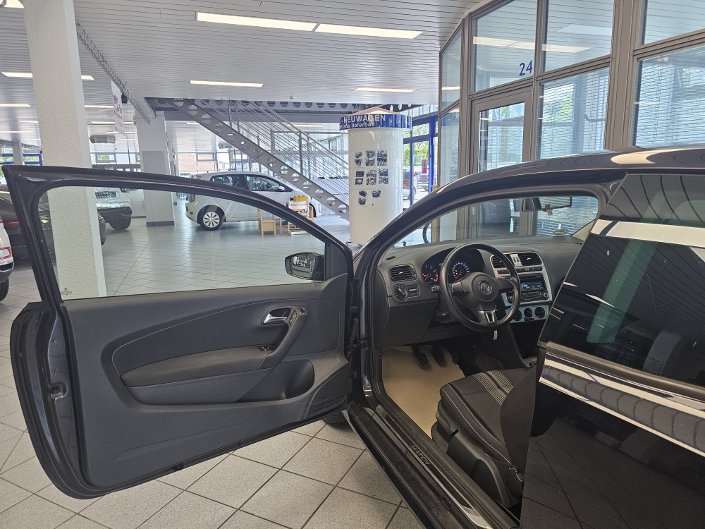 VW Polo  bei Hoffmann Automobile in Wolfsburg kaufen und sofort mitnehmen - Bild 13