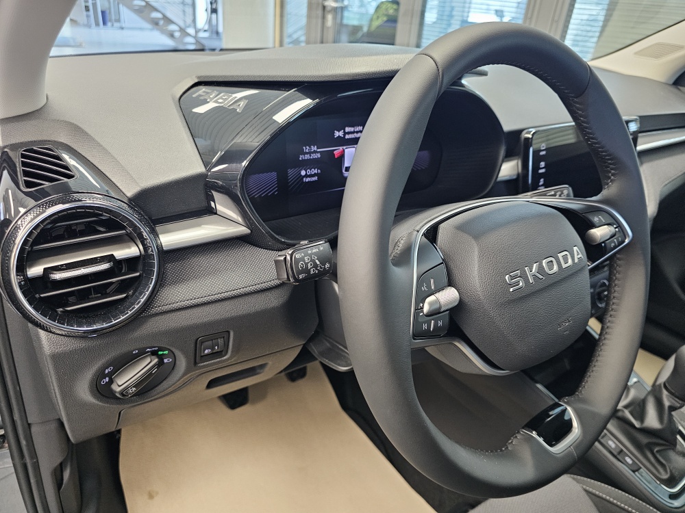Skoda Fabia bei Hoffmann Automobile in Wolfsburg kaufen und sofort mitnehmen - Bild 19