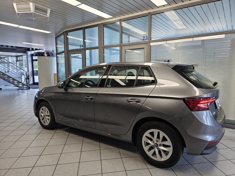Skoda Fabia bei Hoffmann Automobile in Wolfsburg kaufen und sofort mitnehmen - Bild 22
