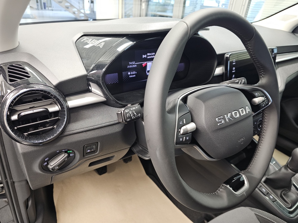 Skoda Fabia bei Hoffmann Automobile in Wolfsburg kaufen und sofort mitnehmen - Bild 19
