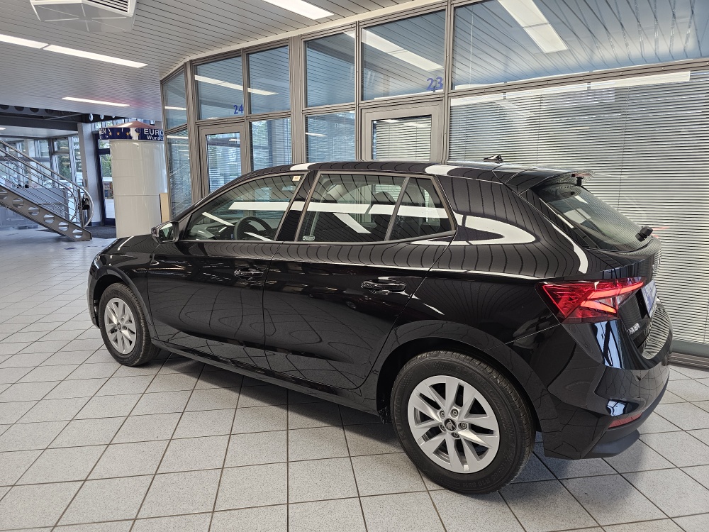 Skoda Fabia bei Hoffmann Automobile in Wolfsburg kaufen und sofort mitnehmen - Bild 22