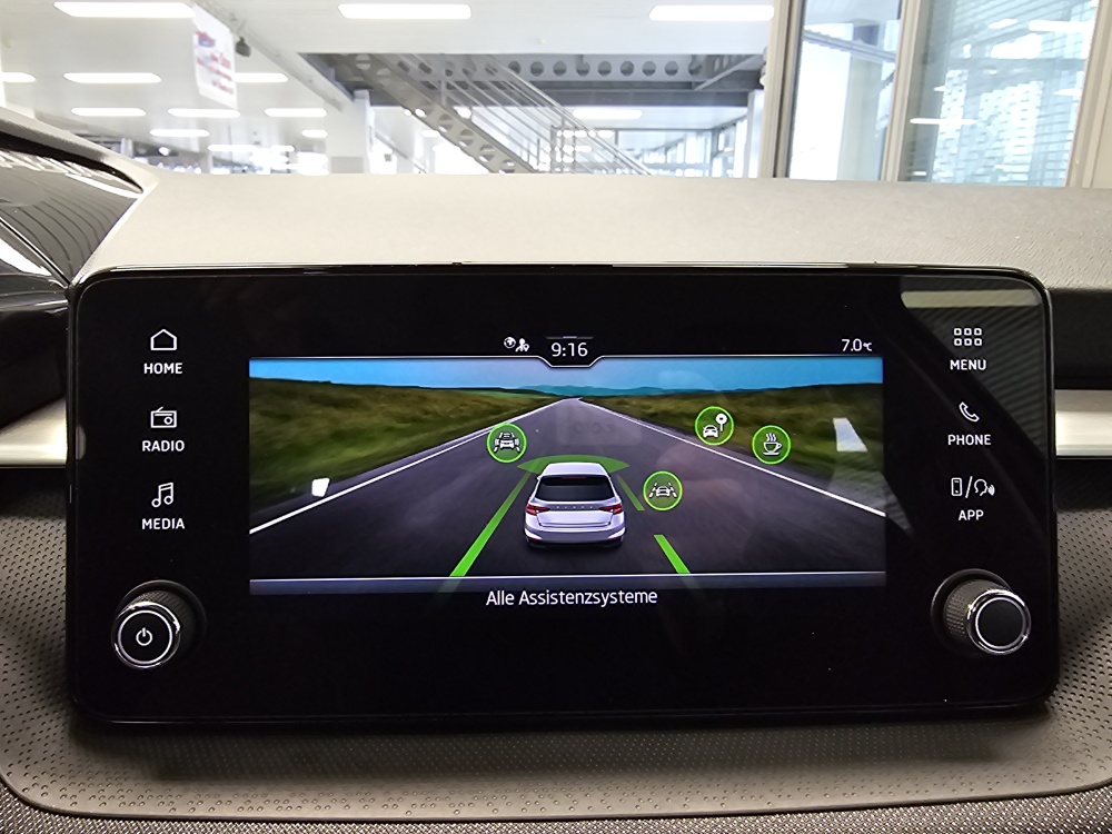 Skoda Fabia  bei Hoffmann Automobile in Wolfsburg kaufen und sofort mitnehmen - Bild 13