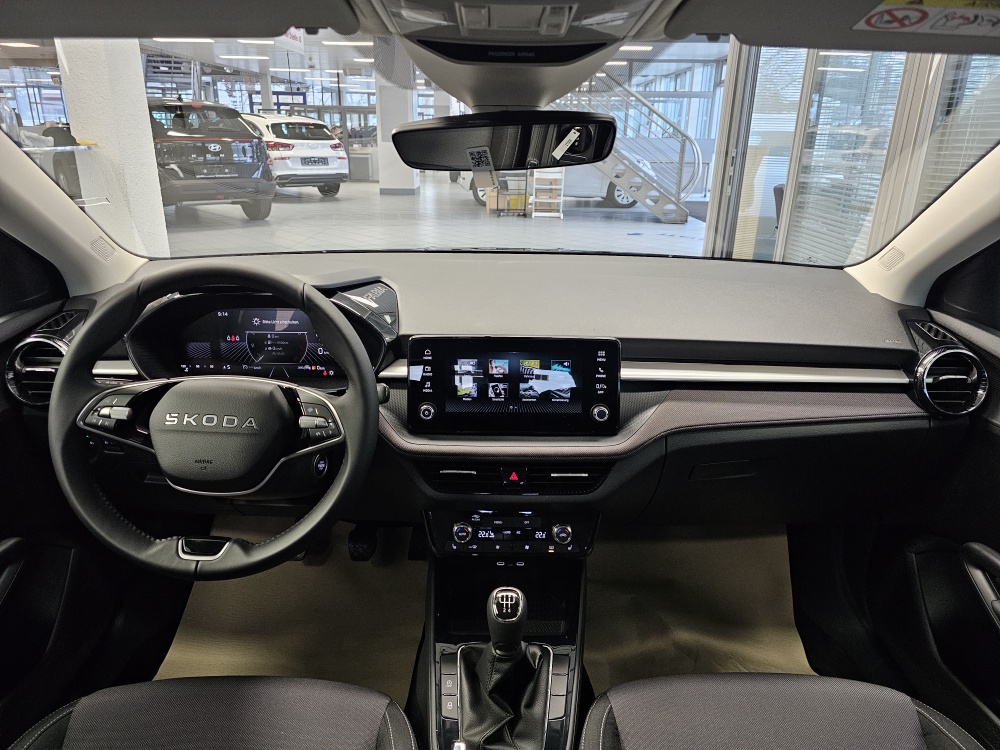 Skoda Fabia  bei Hoffmann Automobile in Wolfsburg kaufen und sofort mitnehmen - Bild 5