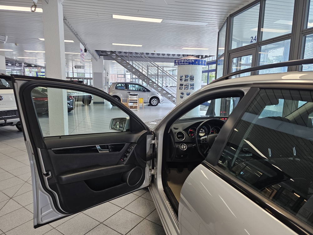 Mercedes-Benz C 180 T  bei Hoffmann Automobile in Wolfsburg kaufen und sofort mitnehmen - Bild 15