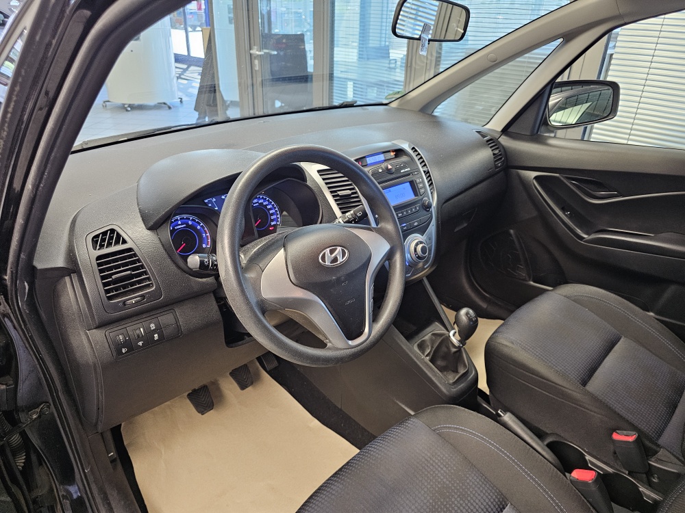 Hyundai ix20  bei Hoffmann Automobile in Wolfsburg kaufen und sofort mitnehmen - Bild 10