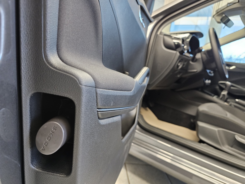 Skoda Fabia  bei Hoffmann Automobile in Wolfsburg kaufen und sofort mitnehmen - Bild 22