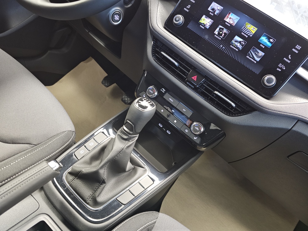 Skoda Fabia  bei Hoffmann Automobile in Wolfsburg kaufen und sofort mitnehmen - Bild 6