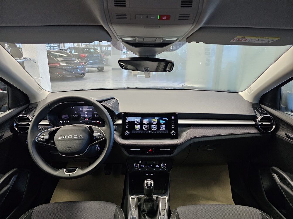 Skoda Fabia  bei Hoffmann Automobile in Wolfsburg kaufen und sofort mitnehmen - Bild 5