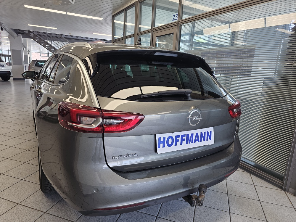 Opel Insignia Sportstourer  bei Hoffmann Automobile in Wolfsburg kaufen und sofort mitnehmen - Bild 4