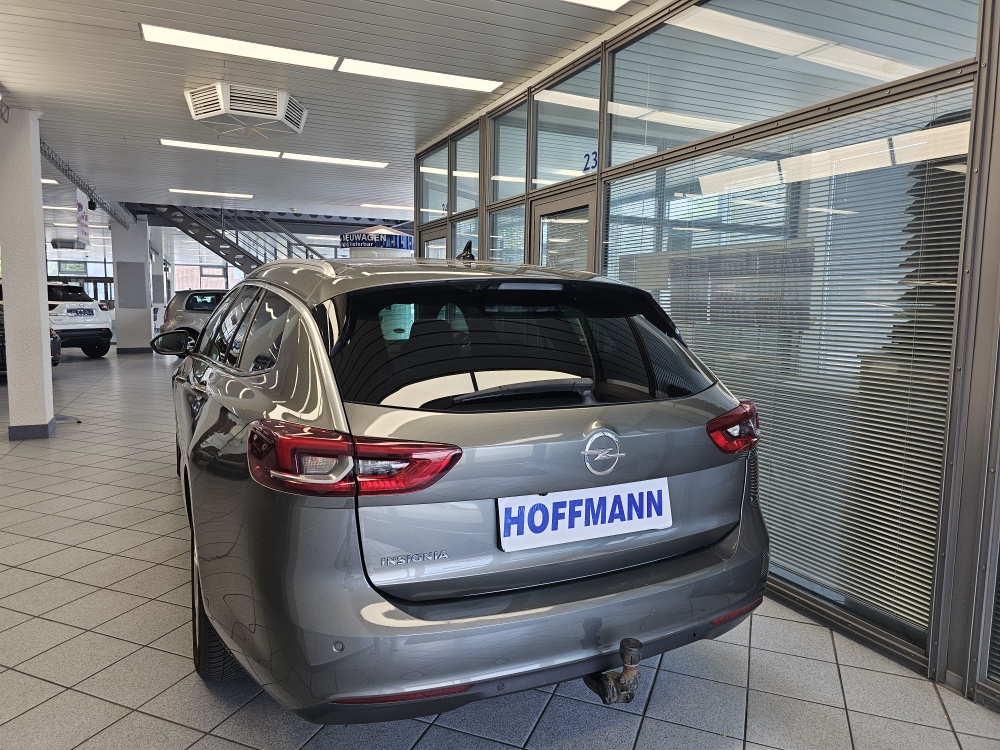 Opel Insignia Sportstourer  bei Hoffmann Automobile in Wolfsburg kaufen und sofort mitnehmen - Bild 5