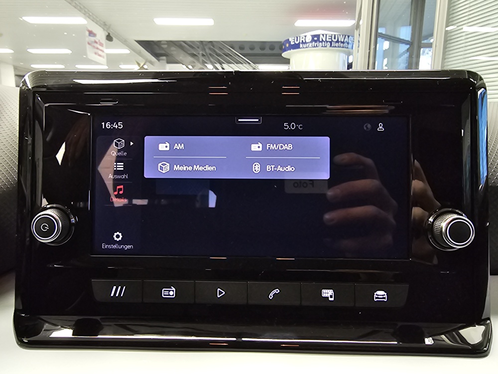 Seat Arona  bei Hoffmann Automobile in Wolfsburg kaufen und sofort mitnehmen - Bild 11