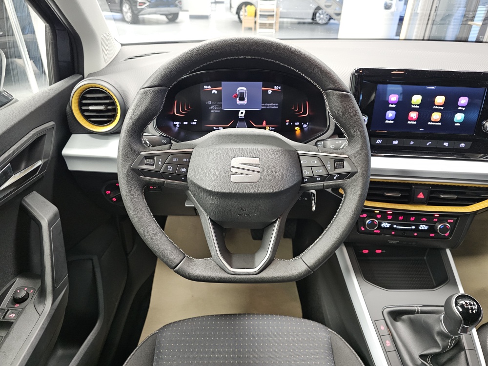 Seat Arona  bei Hoffmann Automobile in Wolfsburg kaufen und sofort mitnehmen - Bild 18