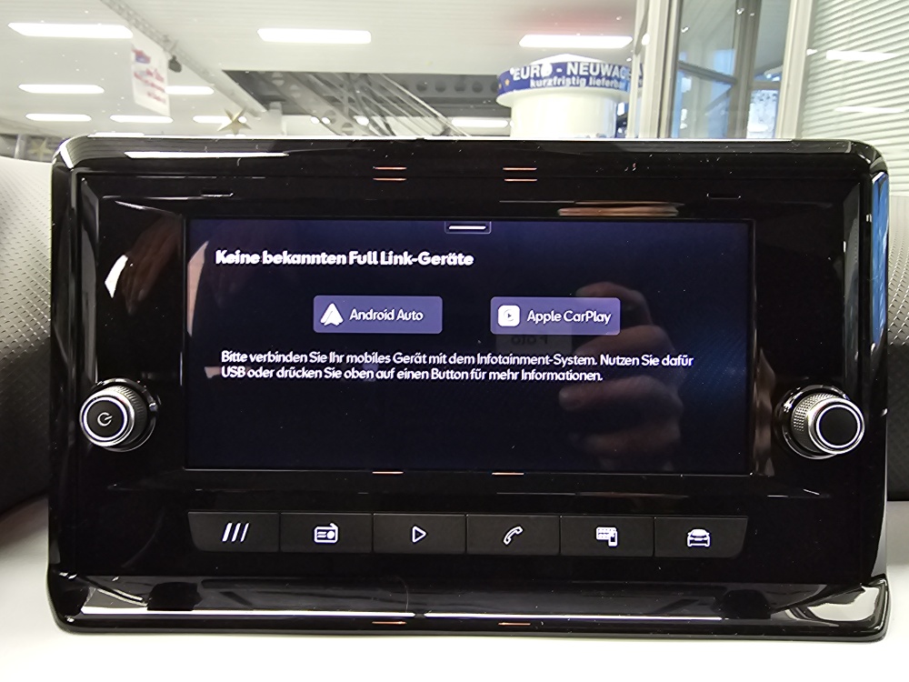 Seat Arona  bei Hoffmann Automobile in Wolfsburg kaufen und sofort mitnehmen - Bild 12