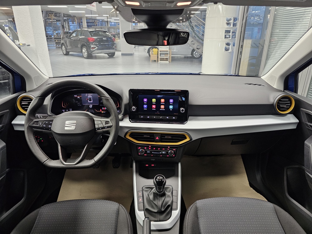 Seat Arona  bei Hoffmann Automobile in Wolfsburg kaufen und sofort mitnehmen - Bild 5