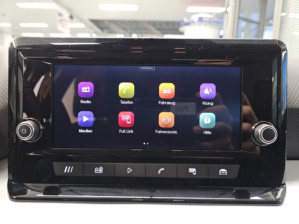 Seat Arona  bei Hoffmann Automobile in Wolfsburg kaufen und sofort mitnehmen - Bild 8