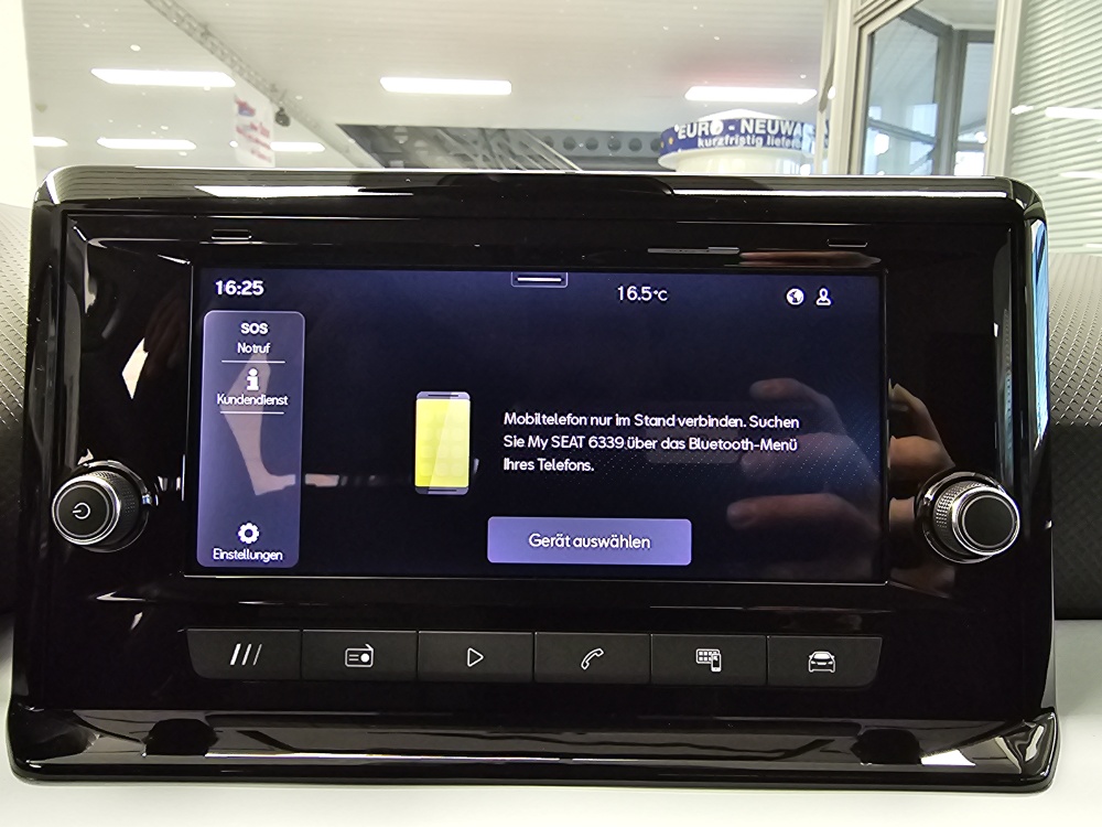 Seat Arona  bei Hoffmann Automobile in Wolfsburg kaufen und sofort mitnehmen - Bild 10