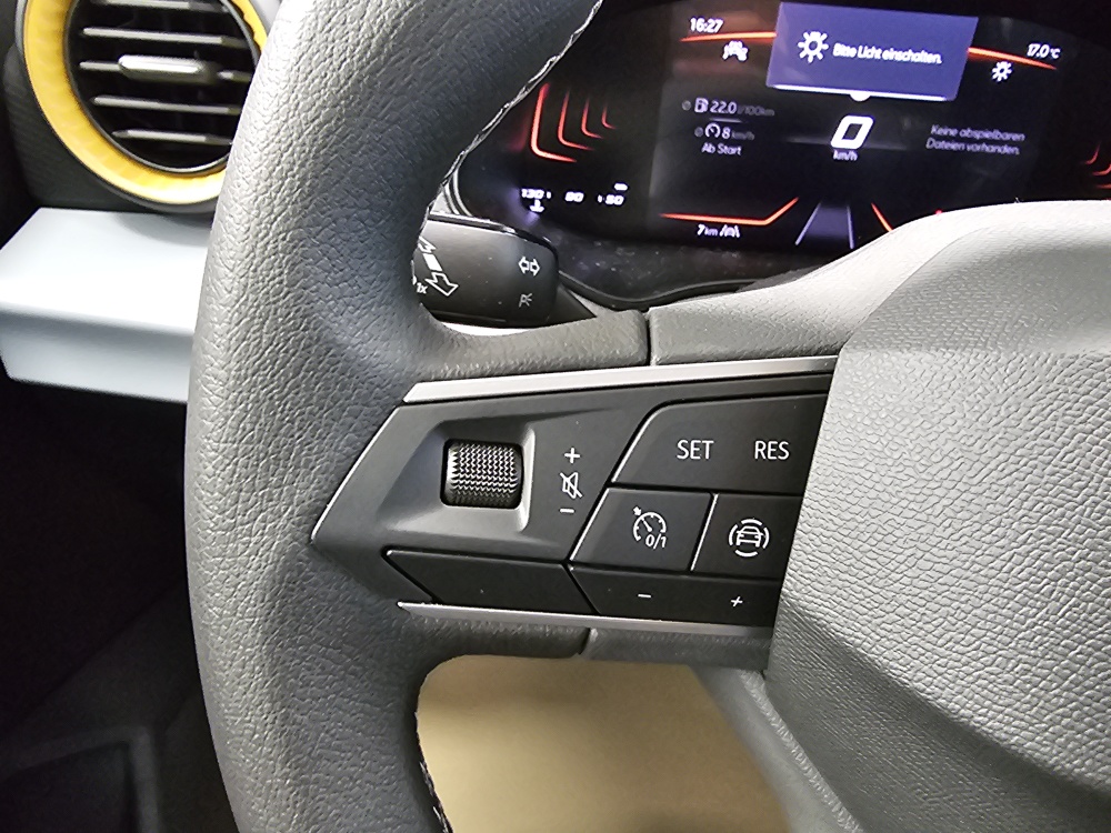 Seat Arona  bei Hoffmann Automobile in Wolfsburg kaufen und sofort mitnehmen - Bild 16