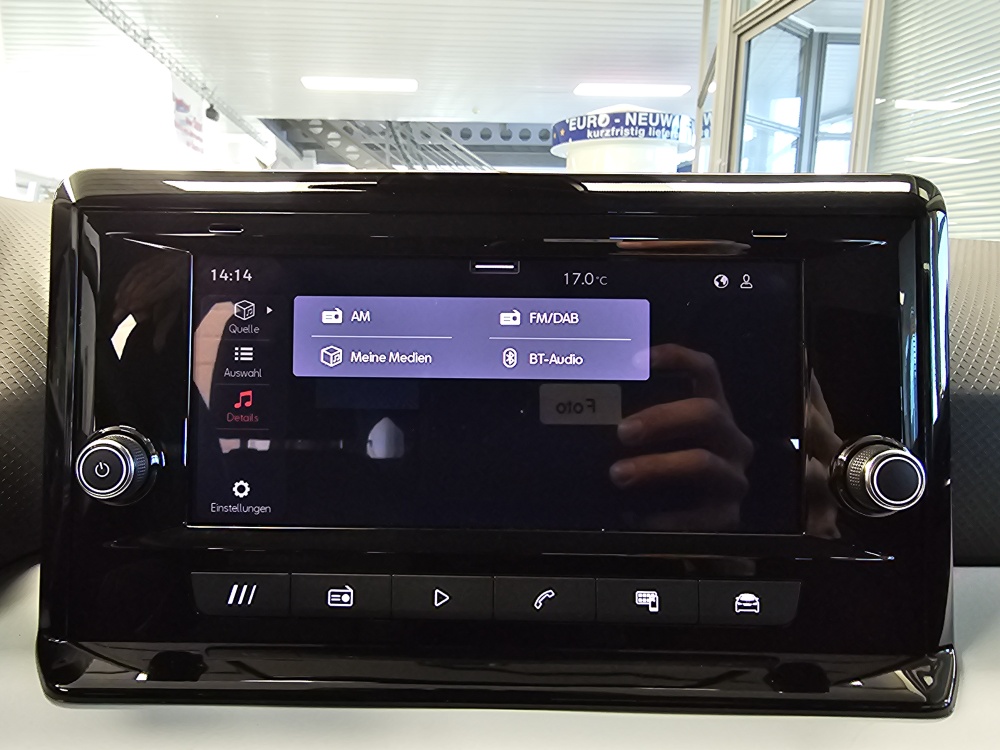 Seat Arona  bei Hoffmann Automobile in Wolfsburg kaufen und sofort mitnehmen - Bild 11