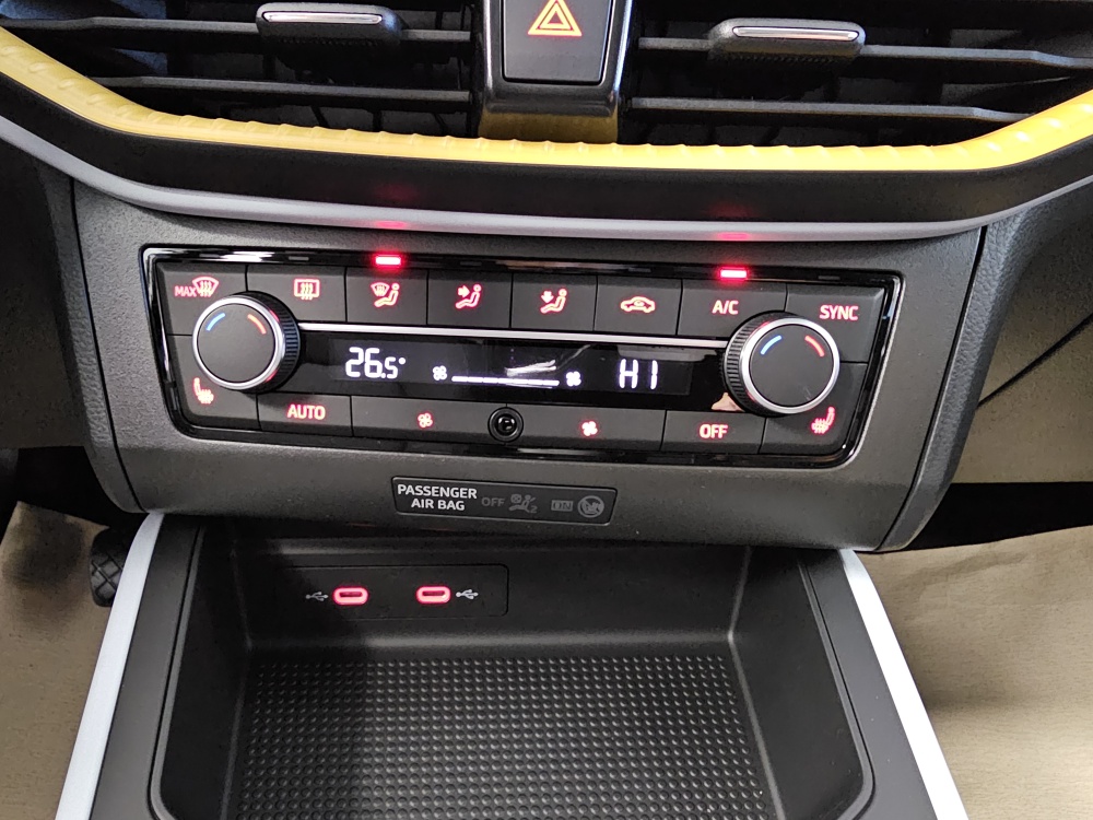 Seat Arona  bei Hoffmann Automobile in Wolfsburg kaufen und sofort mitnehmen - Bild 7