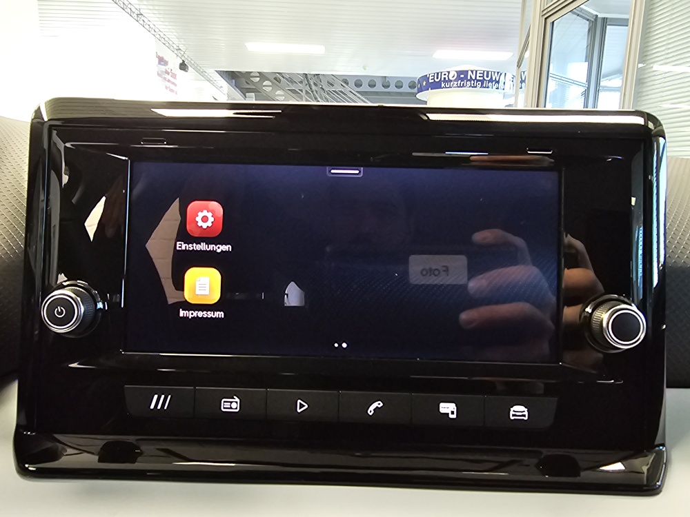 Seat Arona  bei Hoffmann Automobile in Wolfsburg kaufen und sofort mitnehmen - Bild 9