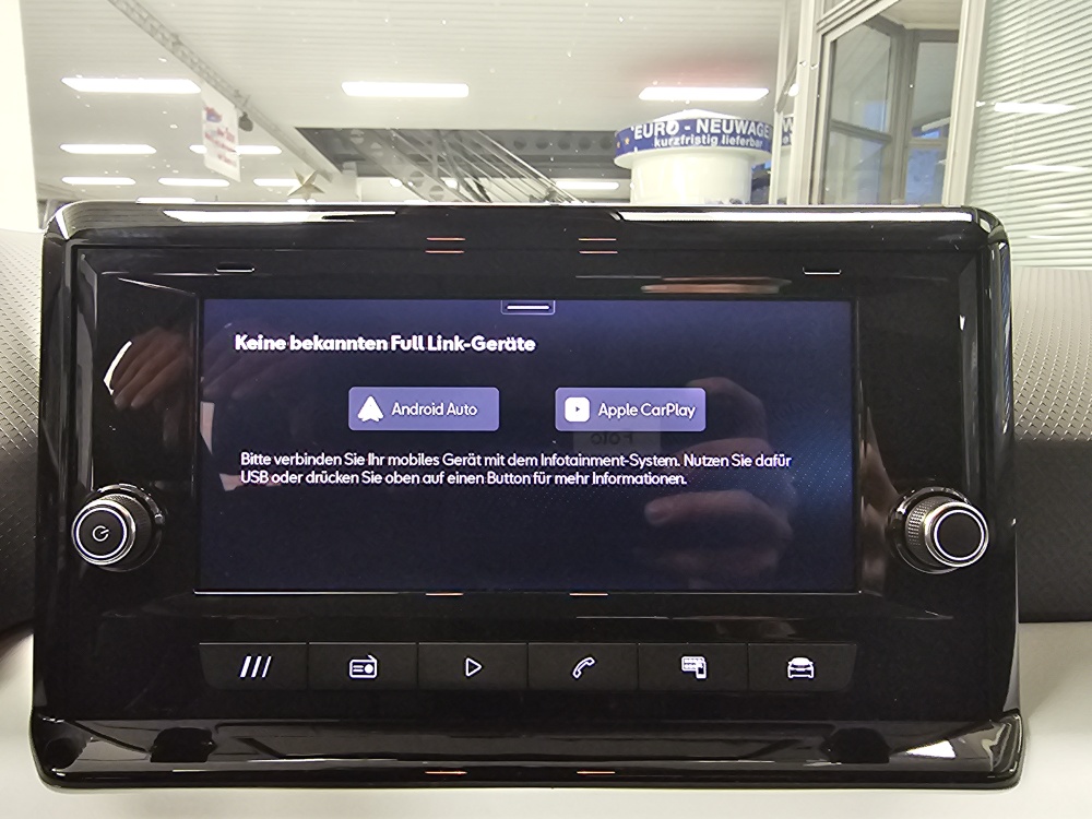 Seat Arona  bei Hoffmann Automobile in Wolfsburg kaufen und sofort mitnehmen - Bild 12