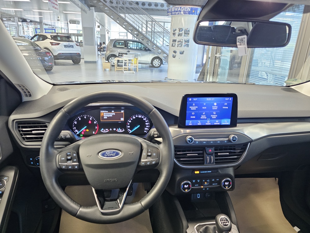Ford Focus  bei Hoffmann Automobile in Wolfsburg kaufen und sofort mitnehmen - Bild 12