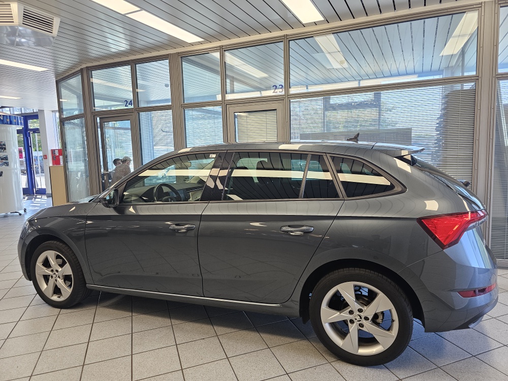 Skoda Scala  bei Hoffmann Automobile in Wolfsburg kaufen und sofort mitnehmen - Bild 18
