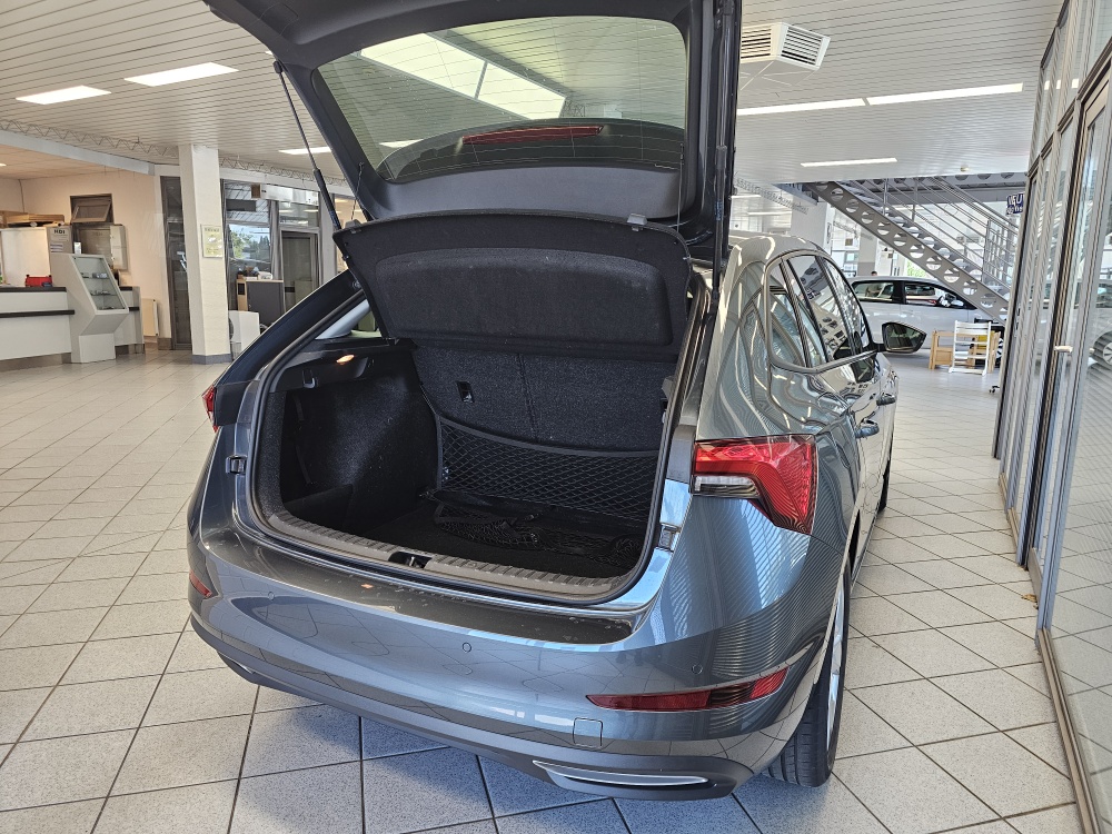 Skoda Scala  bei Hoffmann Automobile in Wolfsburg kaufen und sofort mitnehmen - Bild 2
