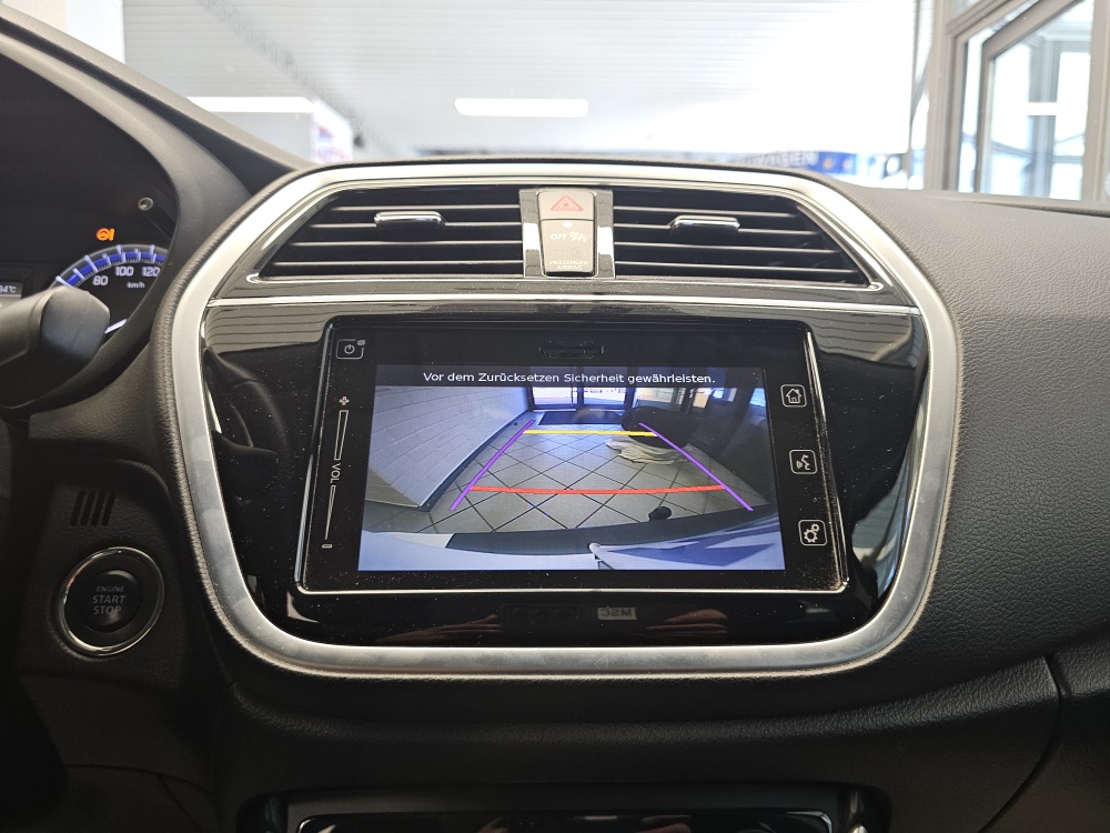 Suzuki SX4  bei Hoffmann Automobile in Wolfsburg kaufen und sofort mitnehmen - Bild 11