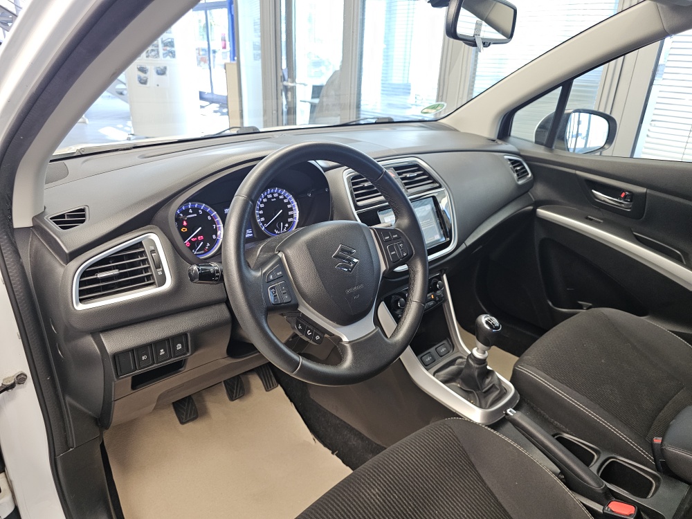 Suzuki SX4  bei Hoffmann Automobile in Wolfsburg kaufen und sofort mitnehmen - Bild 14