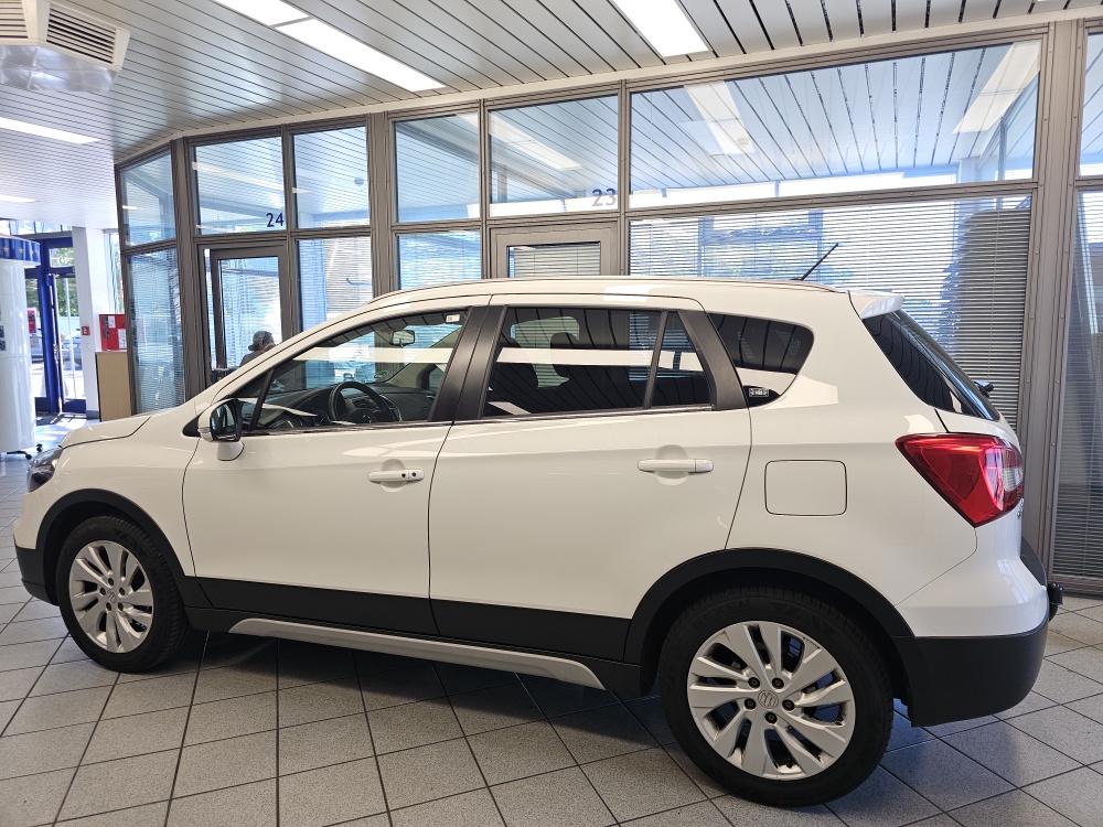 Suzuki SX4  bei Hoffmann Automobile in Wolfsburg kaufen und sofort mitnehmen - Bild 17