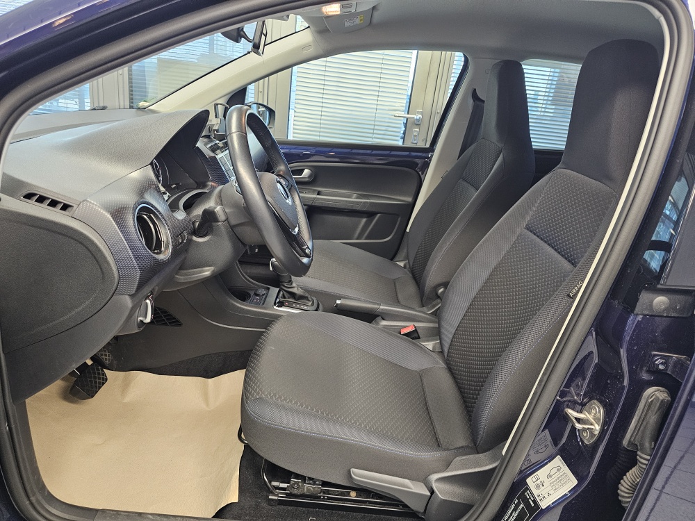 VW e-up!  bei Hoffmann Automobile in Wolfsburg kaufen und sofort mitnehmen - Bild 13